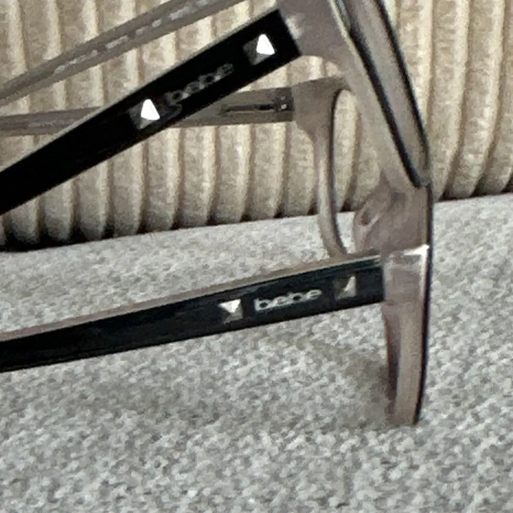 bebe Join the club bundle of 2 eyeglasses BB5075 size 52-17-135 used great condi